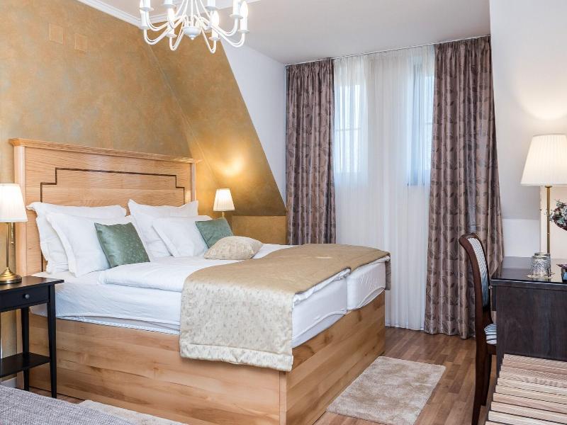 Plitvice Falls Cottage image