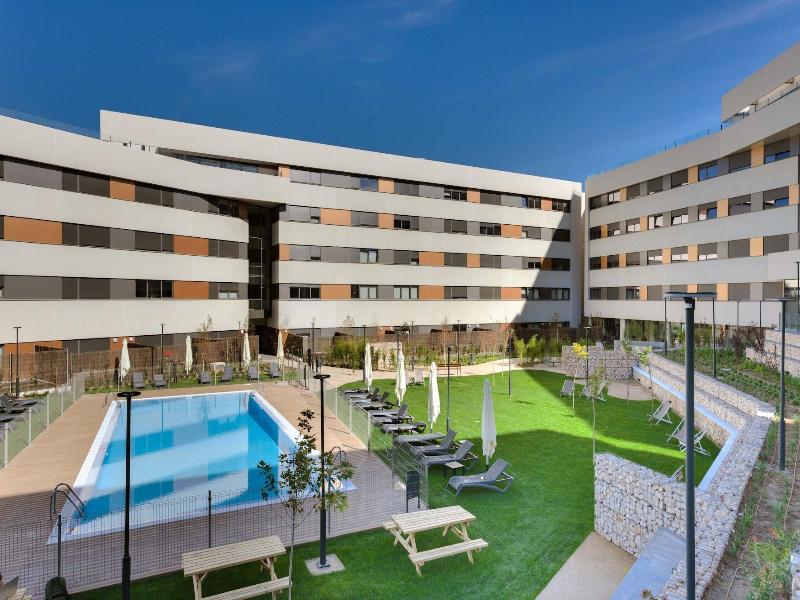 Livensa Living Studios Madrid Alcobendas image