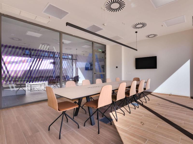 Livensa Living Studios Madrid Alcobendas image