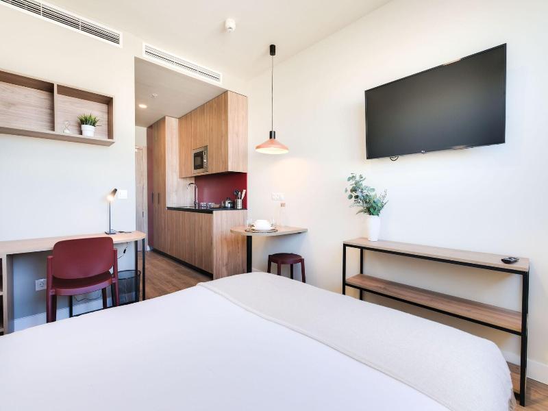 Livensa Living Studios Madrid Alcobendas image
