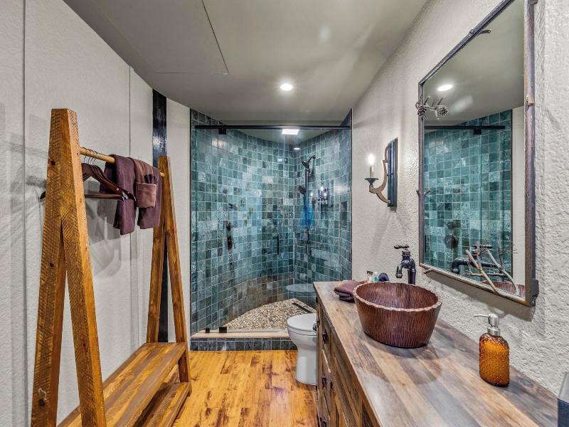 DOUBLE LUXURY