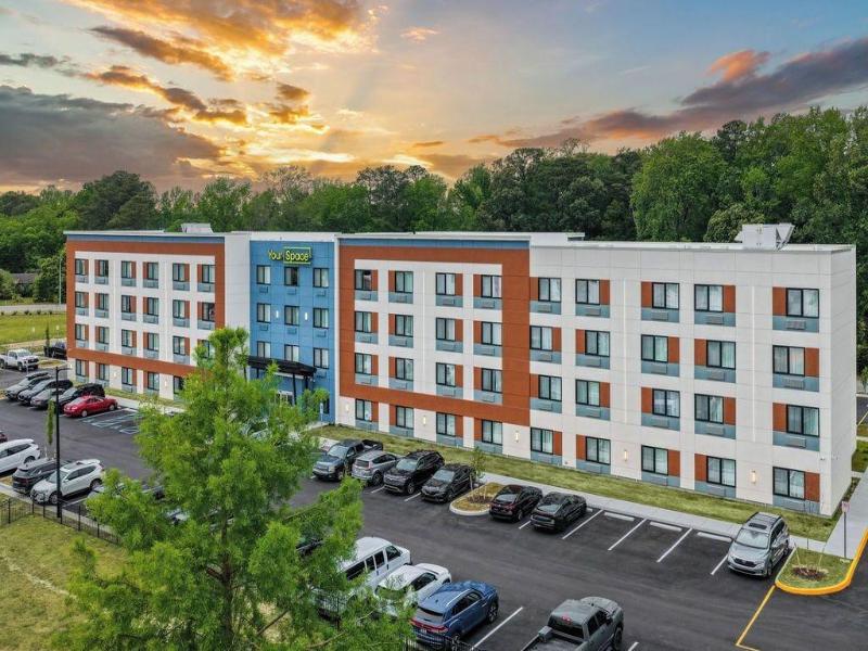 Yourspace Hotels Chesapeake image