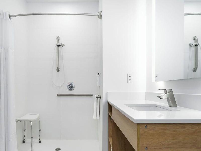 Yourspace Hotels Chesapeake image