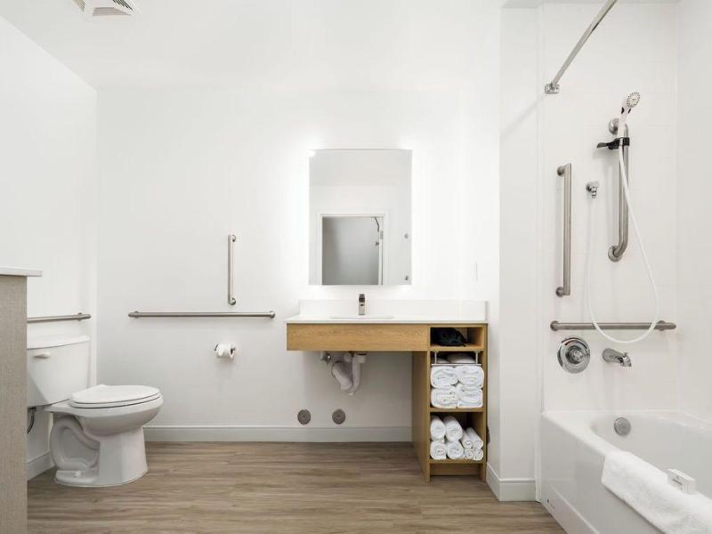Yourspace Hotels Chesapeake image