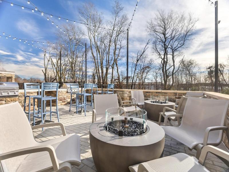 Everhome Suites Clarksville Ft Campbell Area