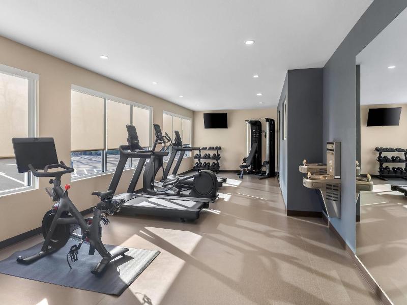 Everhome Suites Clarksville Ft Campbell Area
