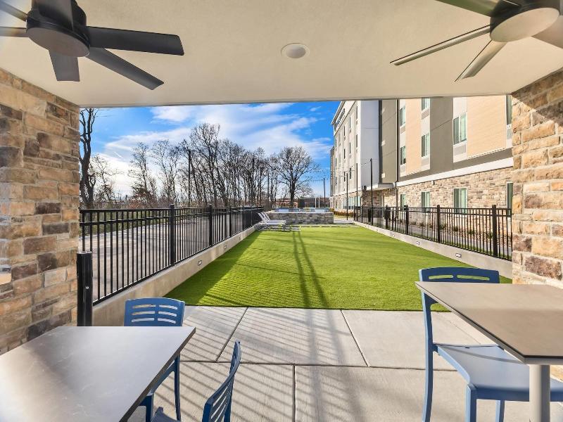Everhome Suites Clarksville Ft Campbell Area