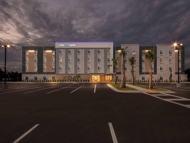 Everhome Suites Panama City Beach