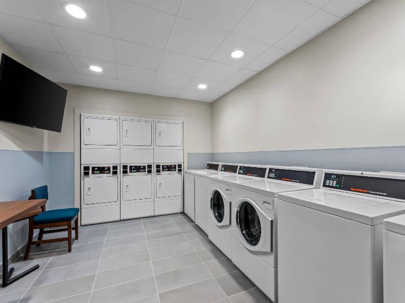 Everhome Suites Panama City Beach