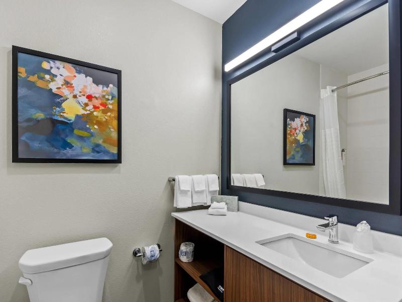Everhome Suites Panama City Beach — photo 40