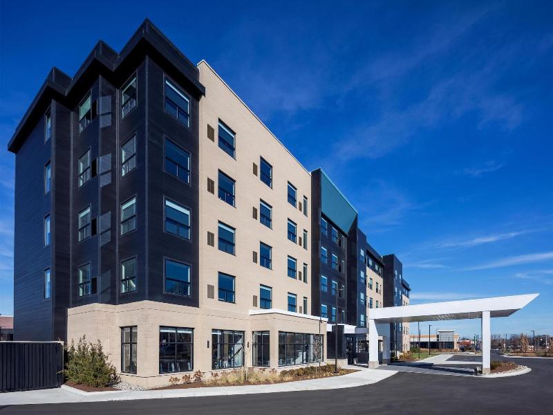 Hyatt House Royal Oak Birmingham image