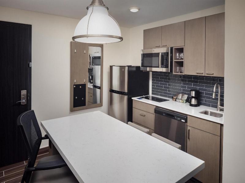 Hyatt House Royal Oak Birmingham image
