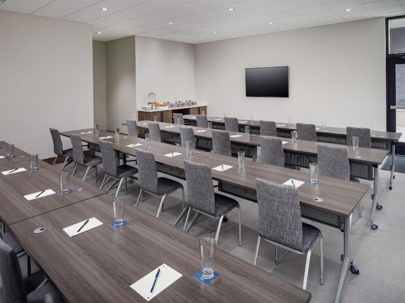 Hyatt House Royal Oak Birmingham image