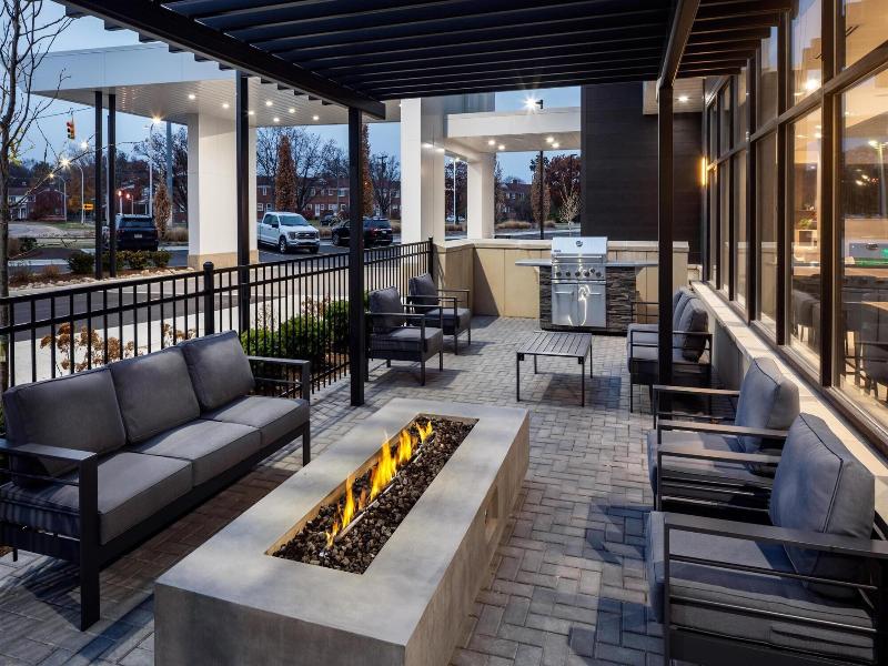 Hyatt House Royal Oak Birmingham image