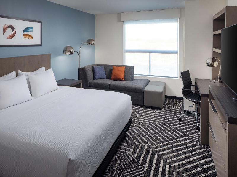 Hyatt House Royal Oak Birmingham image