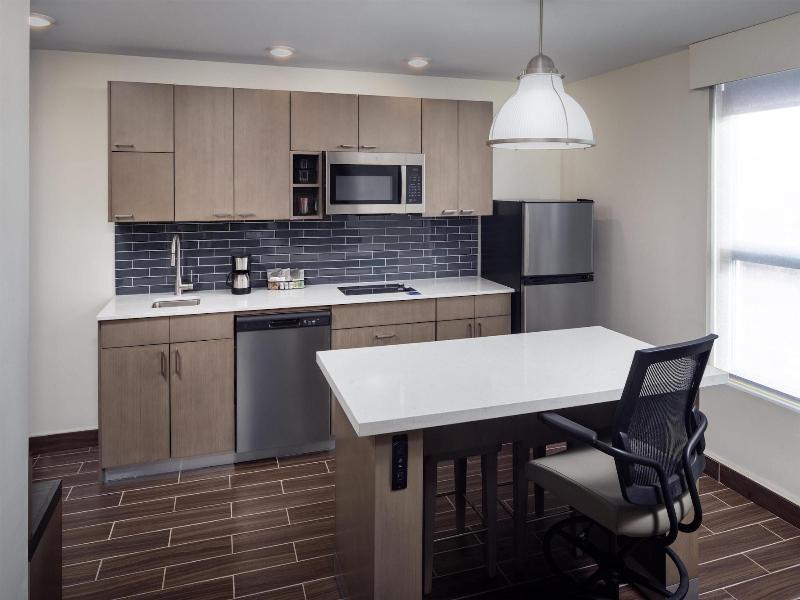 Hyatt House Royal Oak Birmingham image