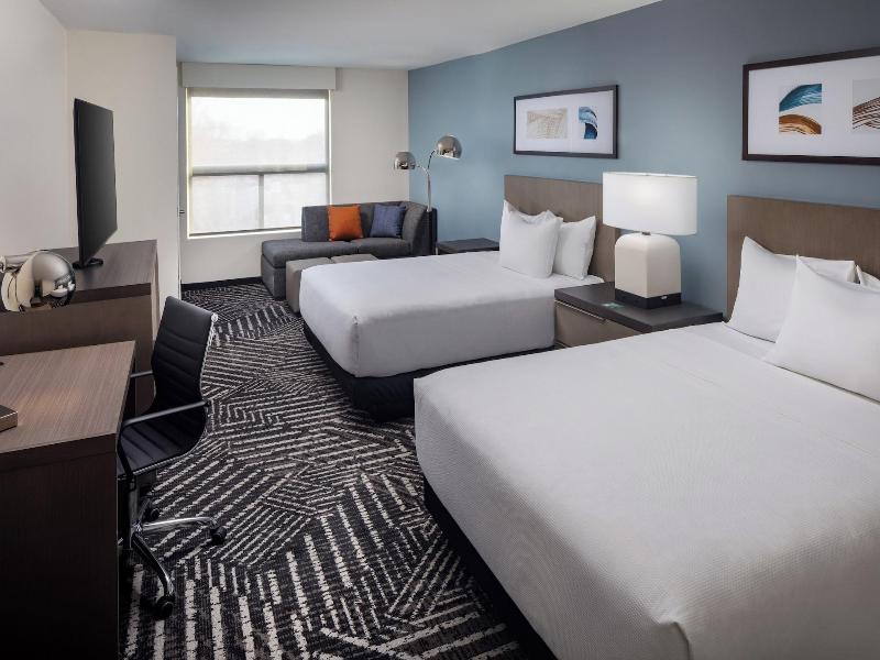 Hyatt House Royal Oak Birmingham image