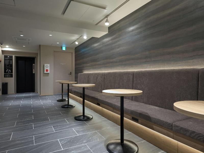 Premium Apart Monday Ginza East image