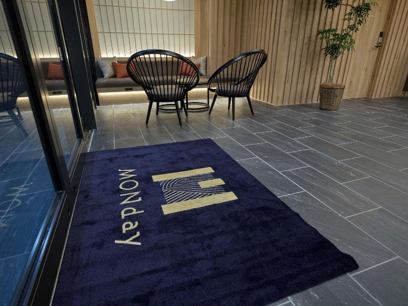 Premium Apart Monday Ginza East image