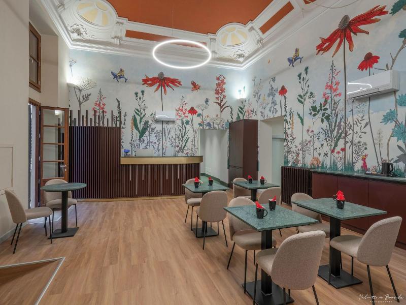Hotel Adamas image