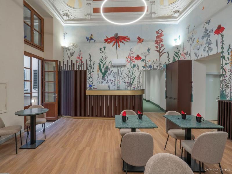 Hotel Adamas image