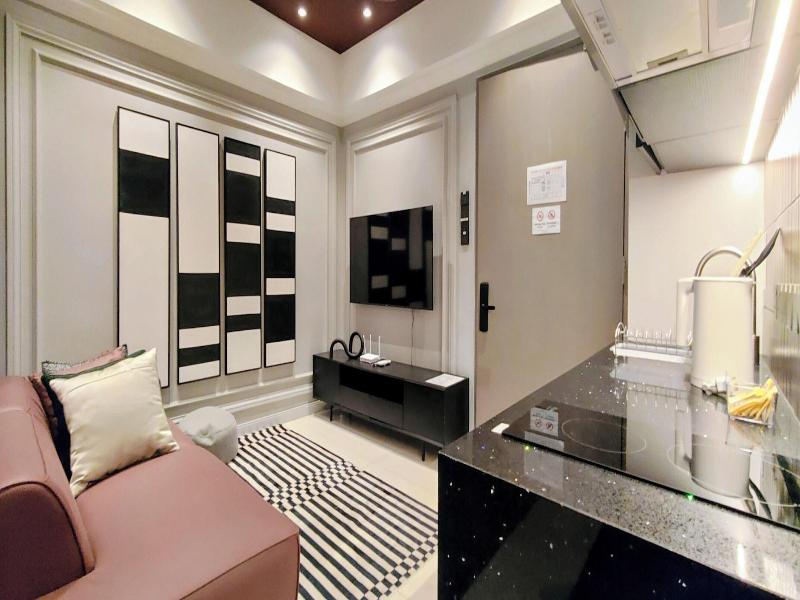 La Mer Butik Hotel image