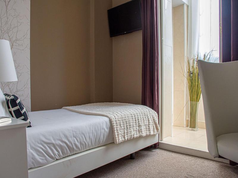 O Porto Seven Guest House image
