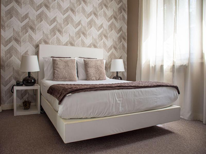 O Porto Seven Guest House image