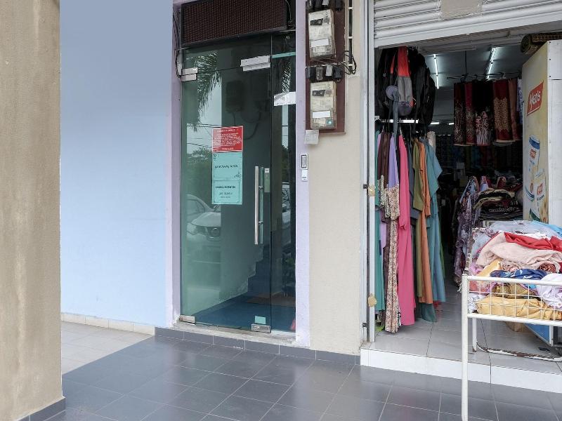 Oyo 90180 Gemilang Hotel Kerteh image