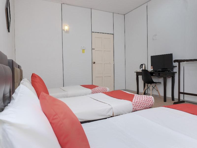 Oyo 90180 Gemilang Hotel Kerteh image