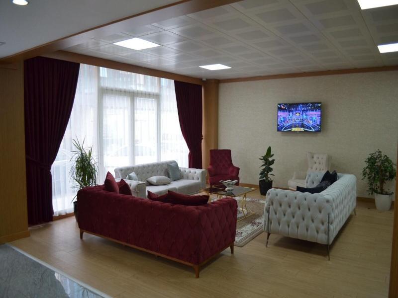 Quars Garden Hotel