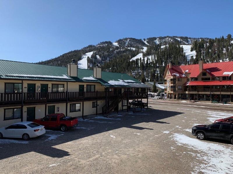 Ponderosa Lodge An Ascend Collection Hotel