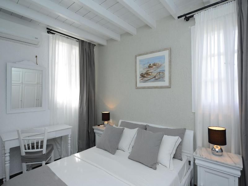 Thalasses Villas image