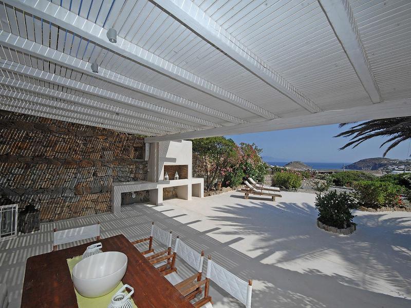 Thalasses Villas image