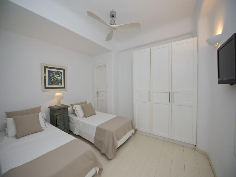 Thalasses Villas image