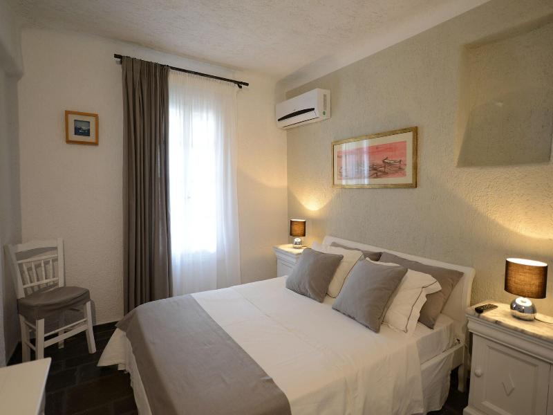 Thalasses Villas image