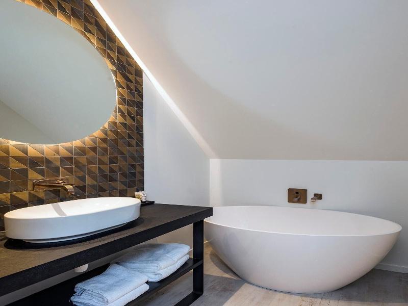 Hotel Beila image