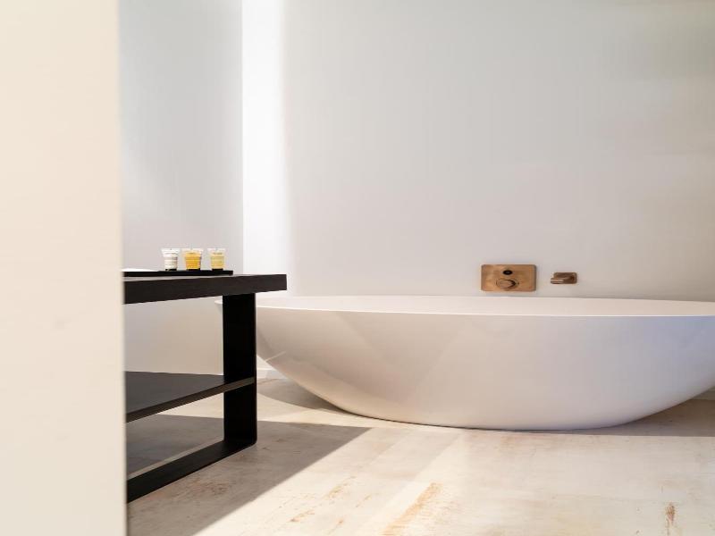 Hotel Beila image