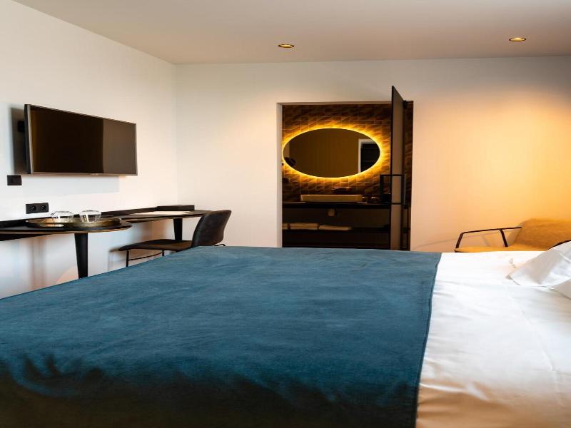 Hotel Beila image