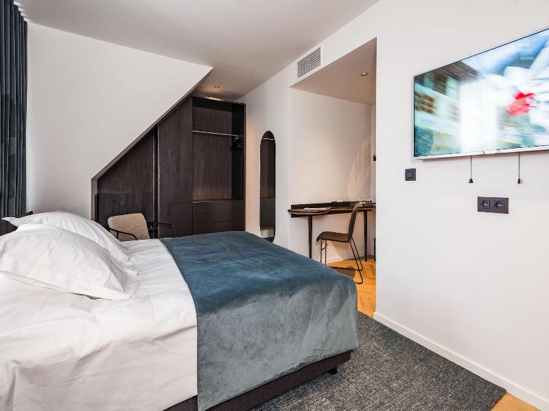 Hotel Beila image