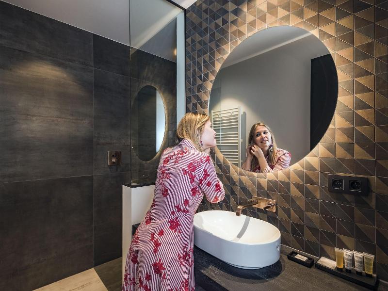 Hotel Beila image