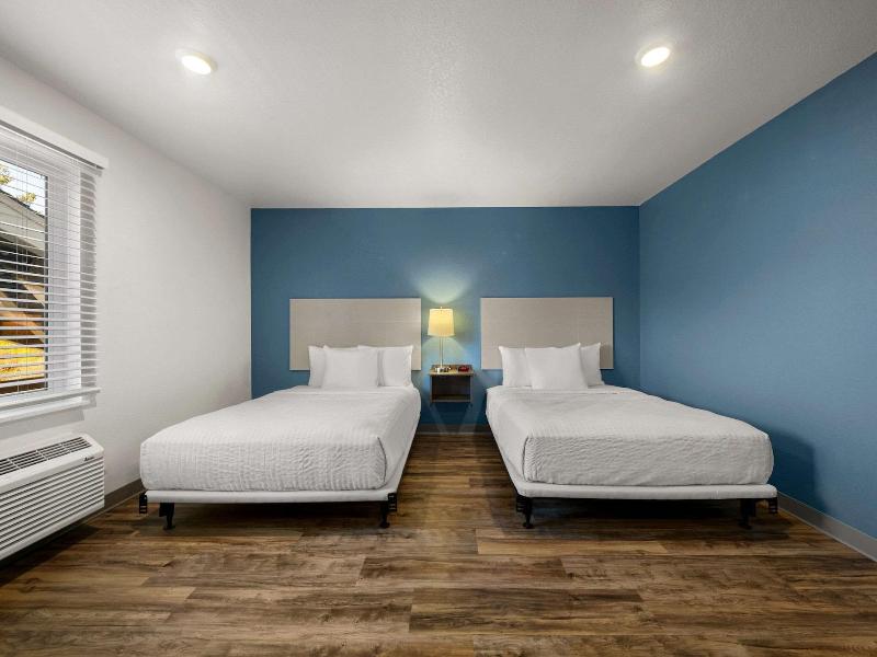 Woodspring Suites Yorktown Newport News image