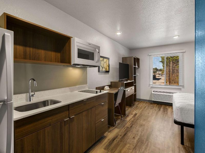 Woodspring Suites Yorktown Newport News image