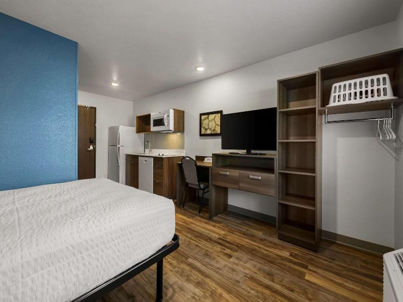Woodspring Suites Yorktown Newport News image
