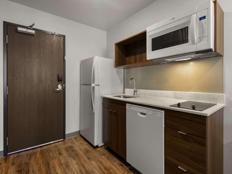 Woodspring Suites Yorktown Newport News image