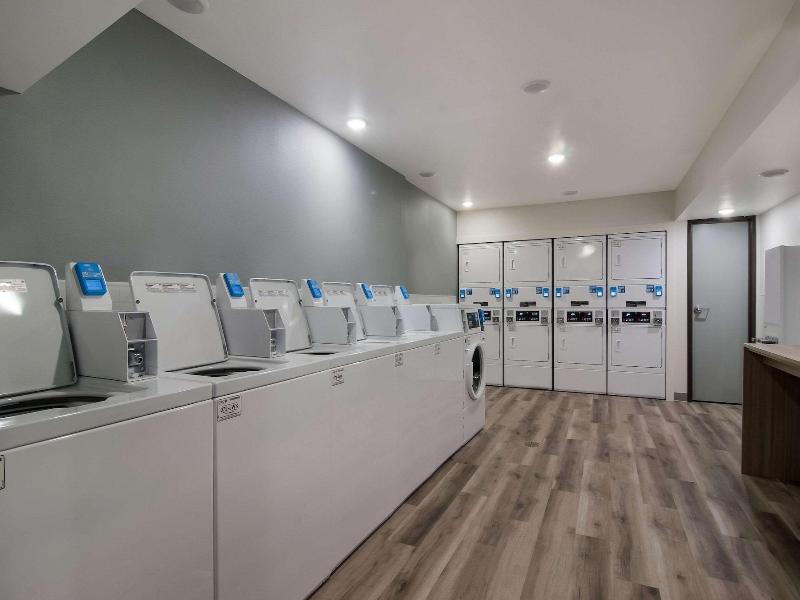 Woodspring Suites Olympia Lacey image