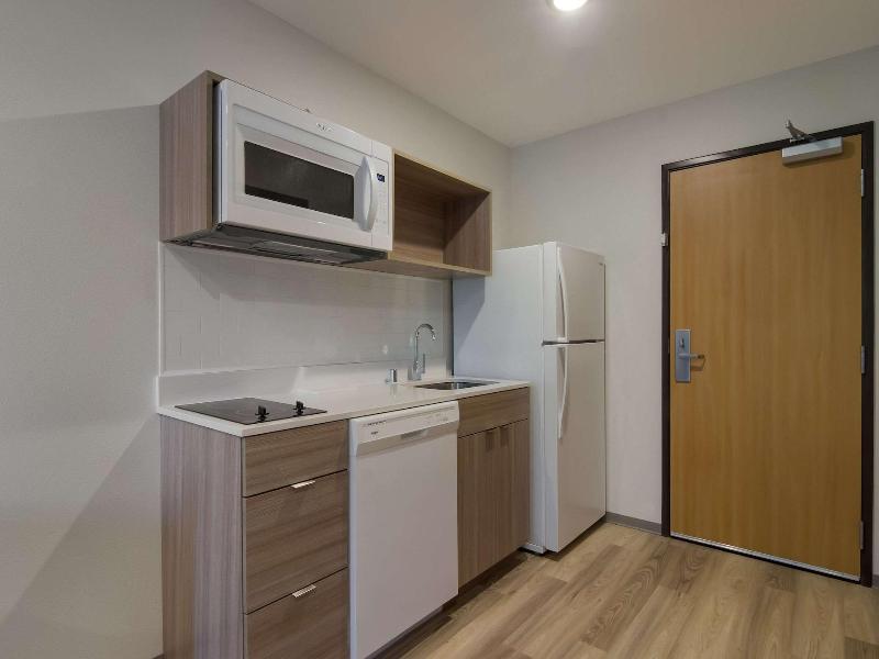 Woodspring Suites Olympia Lacey image
