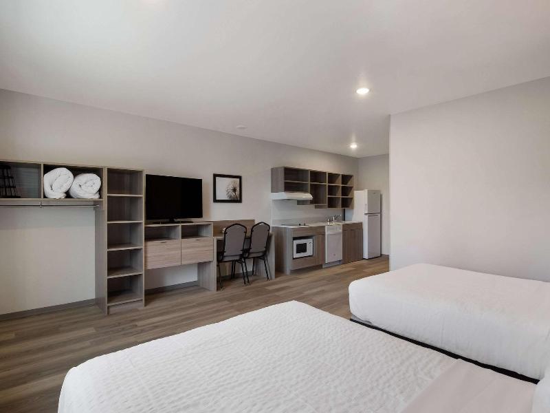 Woodspring Suites Olympia Lacey image