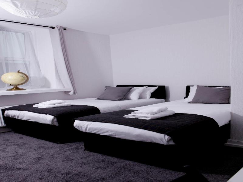 Maritime Apartments image