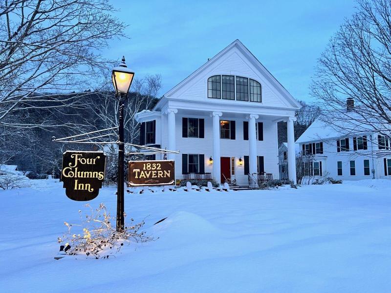Four Columns Inn image